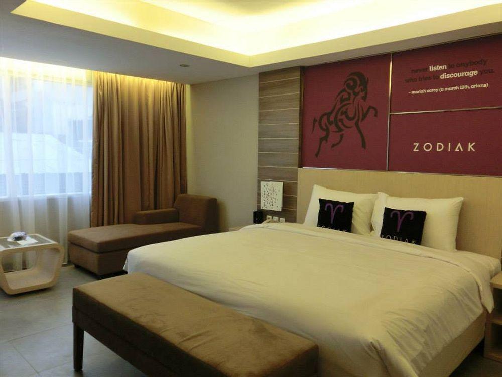 Kyriad Royal Seminyak Buitenkant foto
