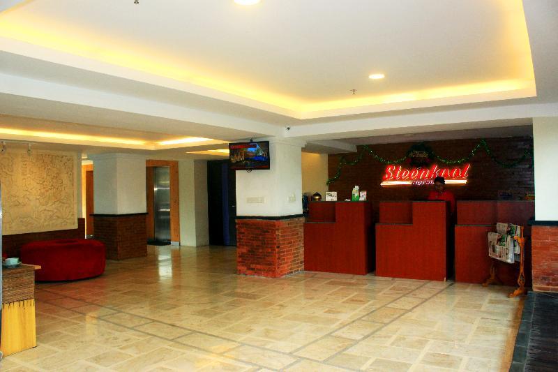 Kyriad Royal Seminyak Buitenkant foto